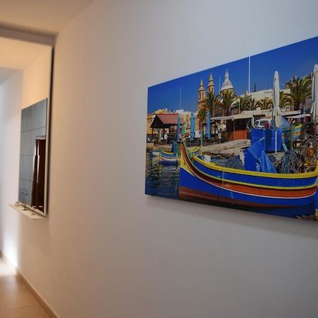 Da Vinci 3 Bedroom Apartment Мелліха Екстер'єр фото
